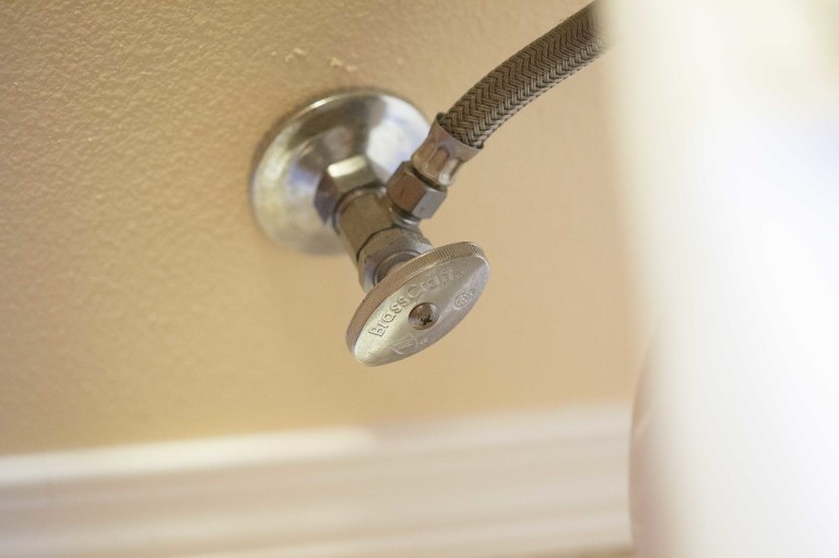 Toilet bowl water shut off