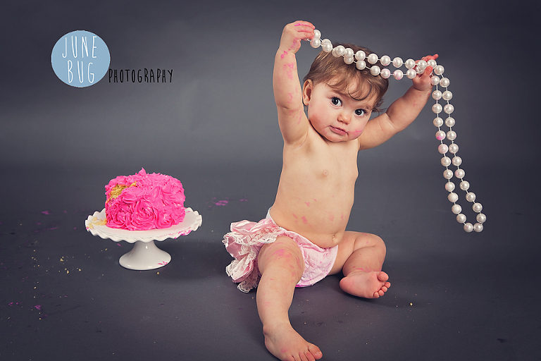 June bug photography snohomish cake smash photography