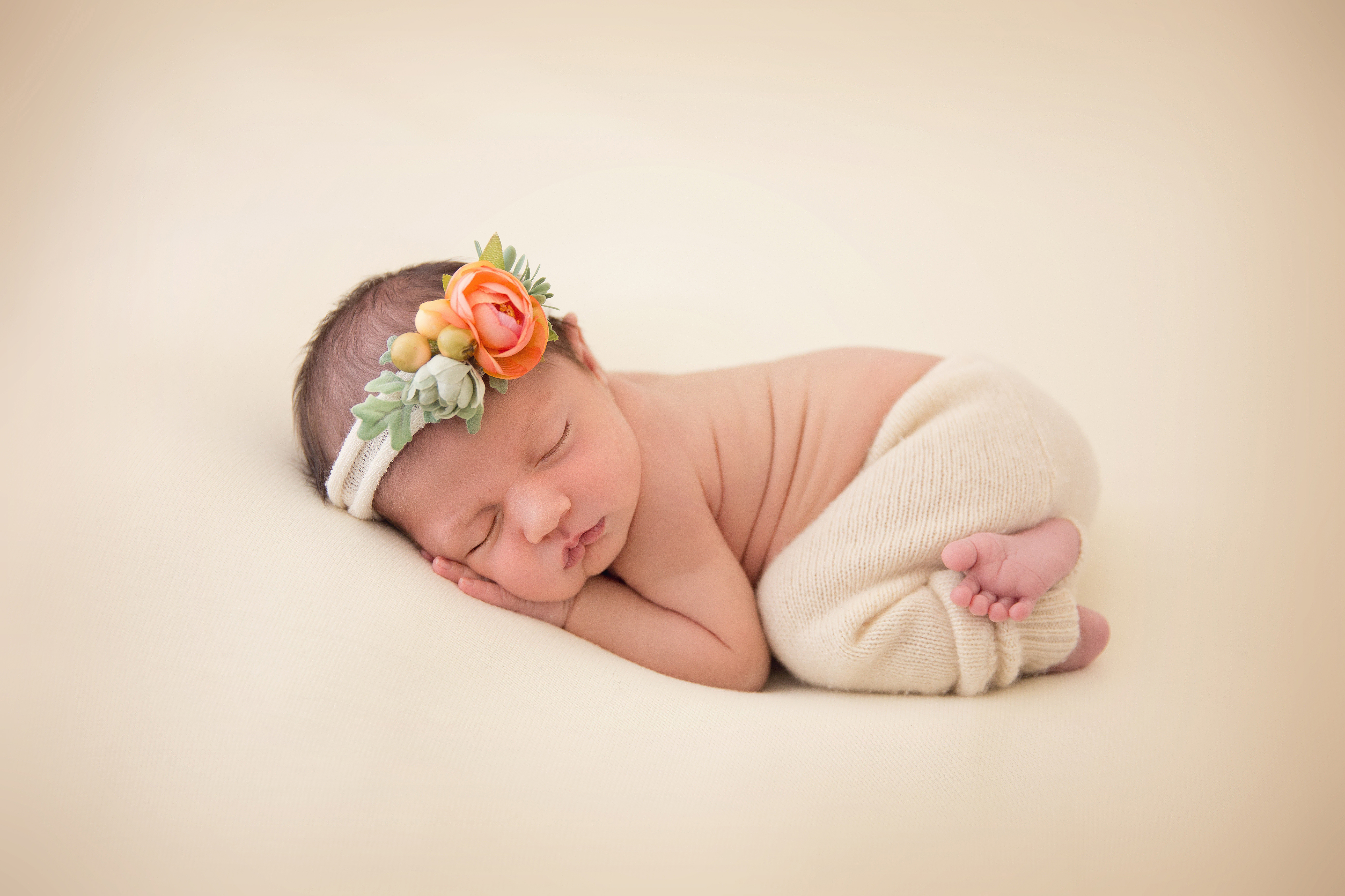 Позер для малыша для фотосессии новорожденных